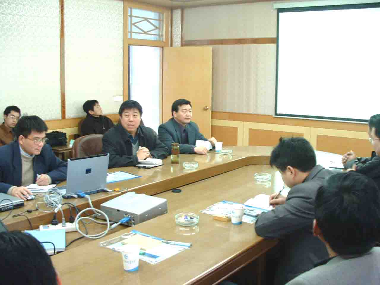 丹江口水库地形测量工作量核定 成果审查会在